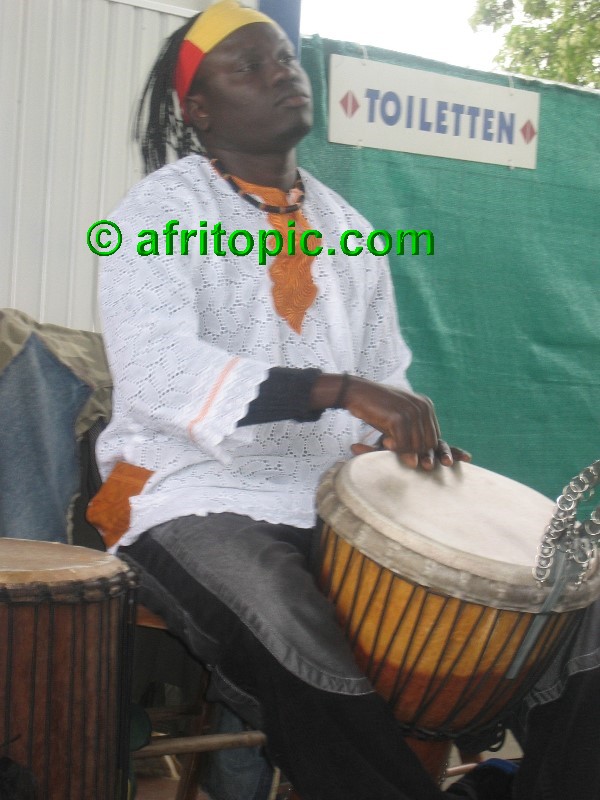 ../Images/afw2006c 006.jpg